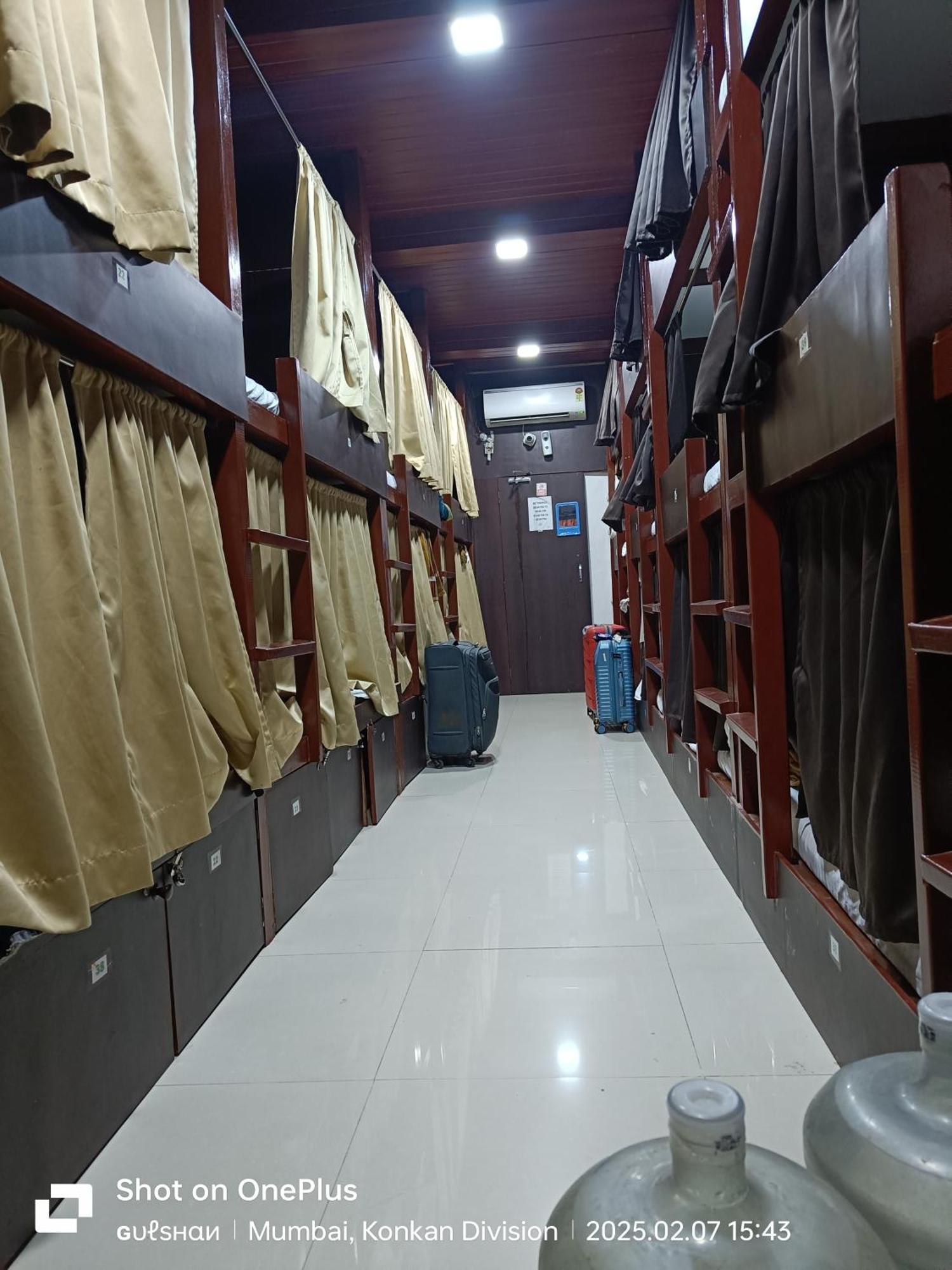 Asra Dormitory For Male And Female Bombaj Zewnętrze zdjęcie